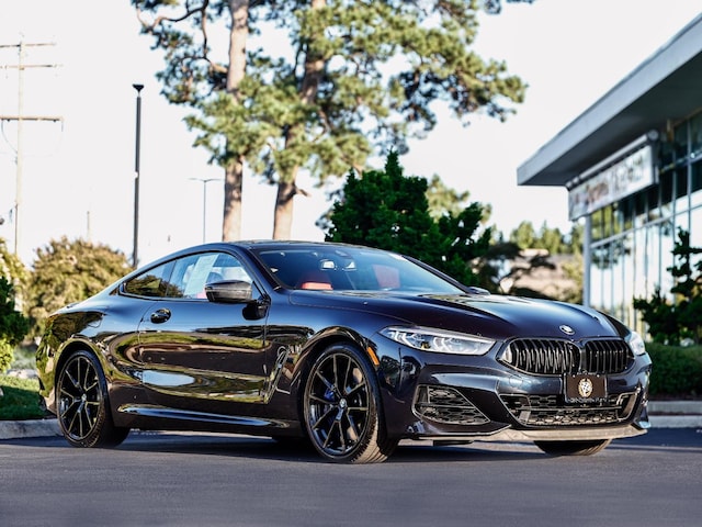 2022 BMW M850i