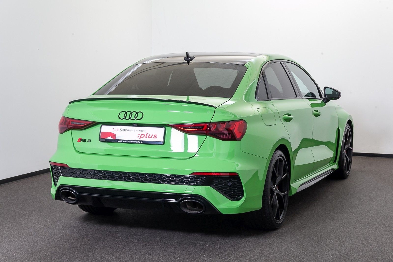 Image about Audi RS 3 Limousine TFSI quattro S tronic