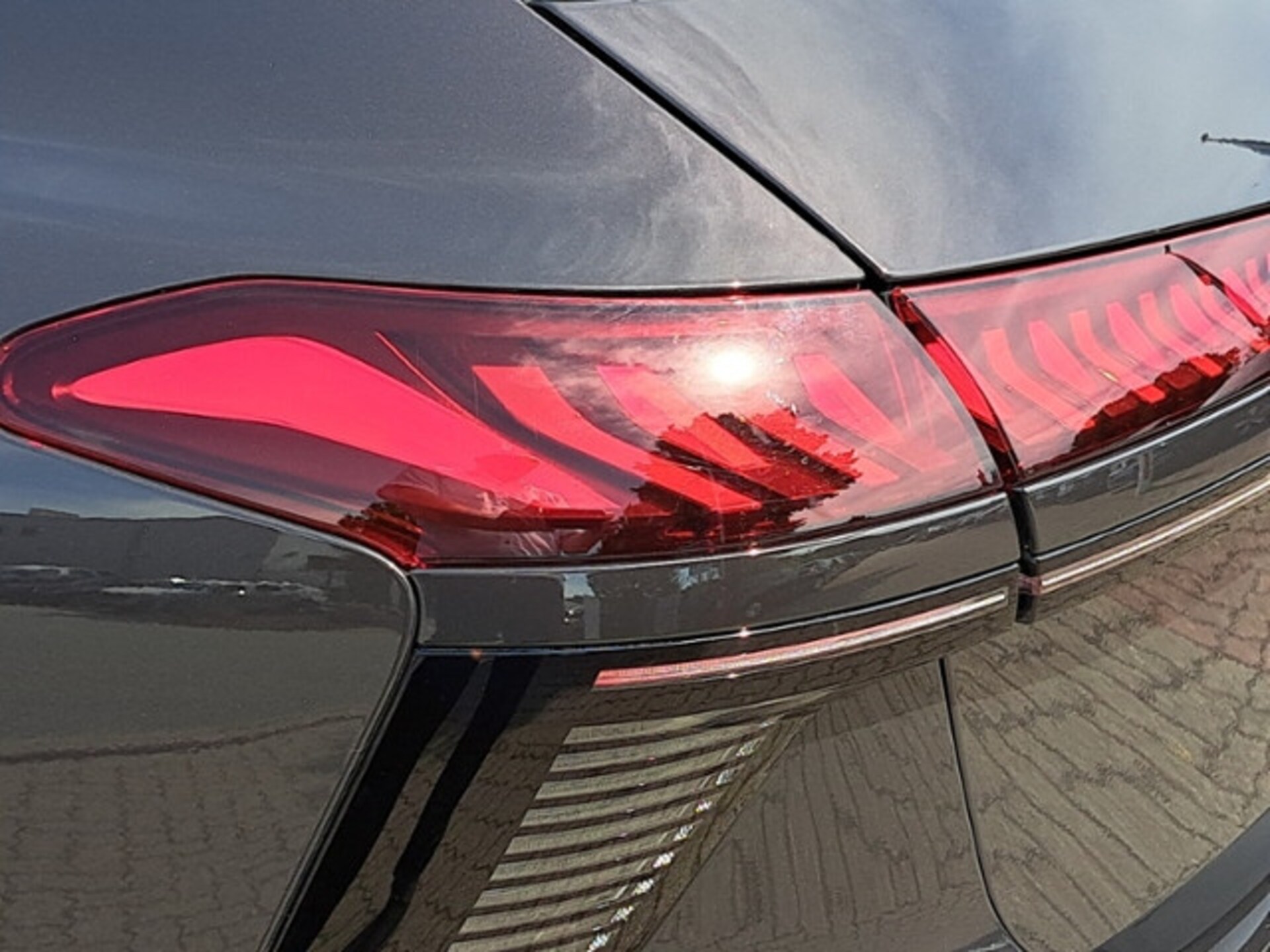 Audi A6 Avant edition one