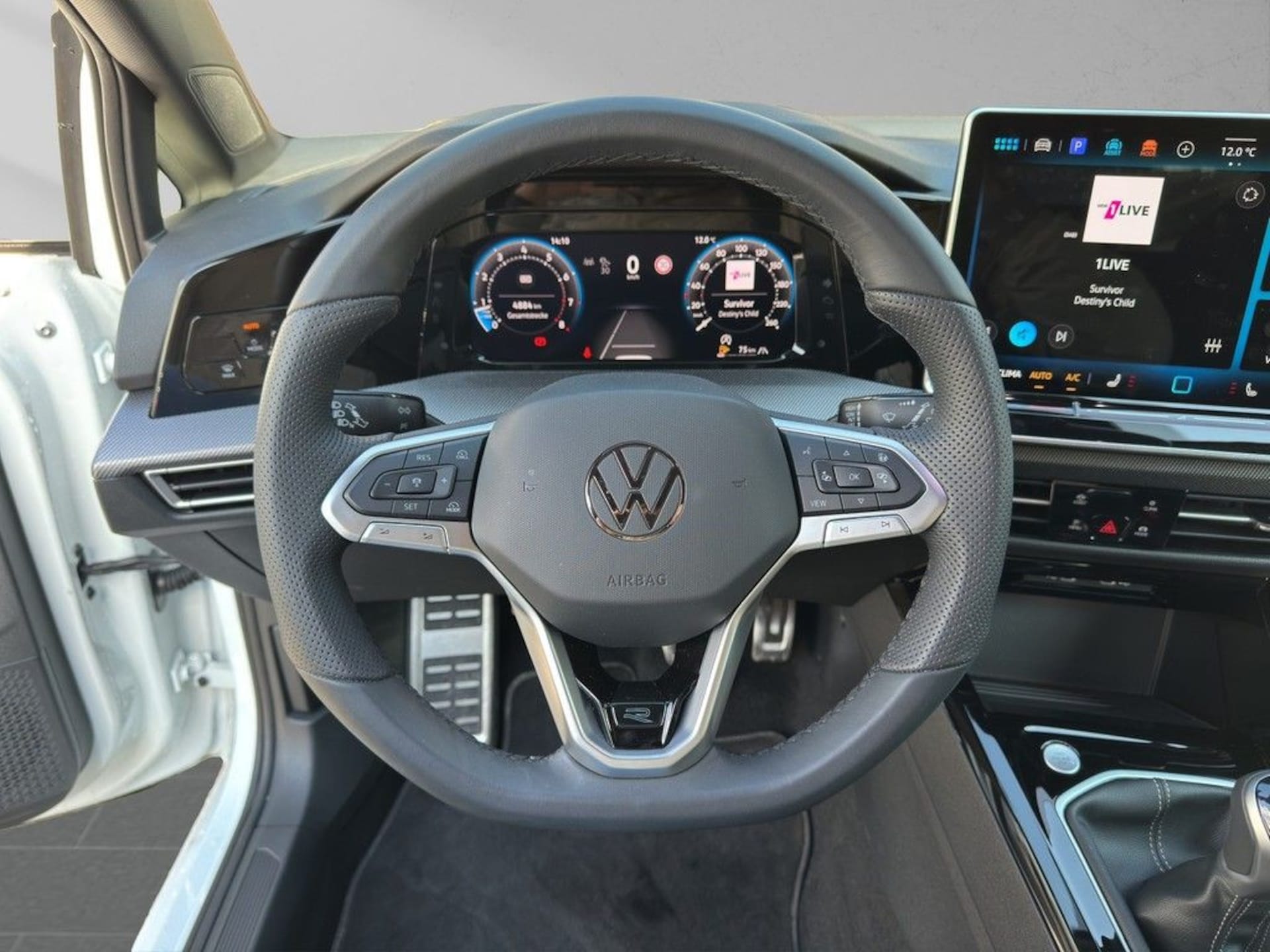 Volkswagen Golf R-Line