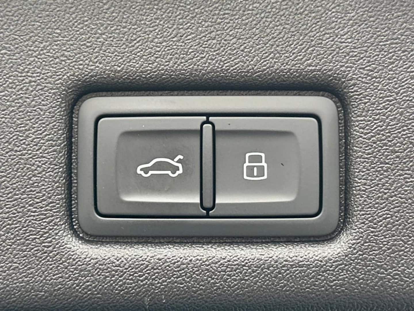 Bild über Audi Q5 Sportback TDI quattro 150 kW S tronic - für weitere Informationen kontaktieren Sie den Audi Partner