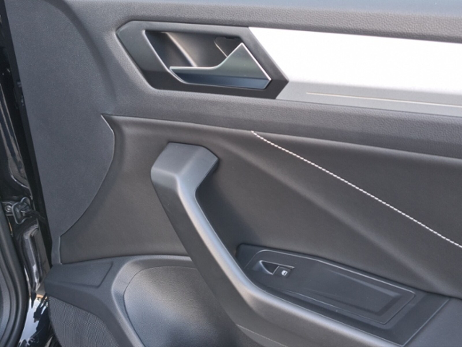 Volkswagen T-Roc – Bild 14