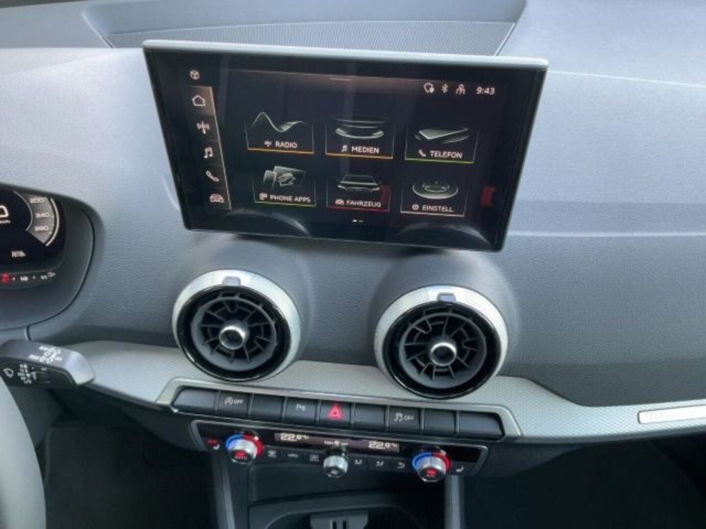 Bild über Audi Q2 advanced 35 TFSI S tronic - für weitere Informationen kontaktieren Sie den Audi Partner