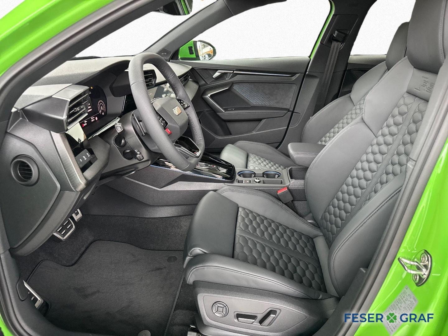 Image about Audi RS 3 Limousine TFSI quattro S tronic