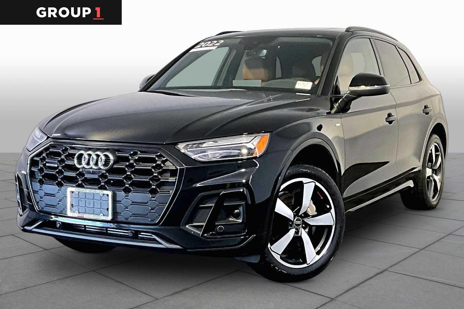 2022 Audi Q5 45 Premium Plus's photo