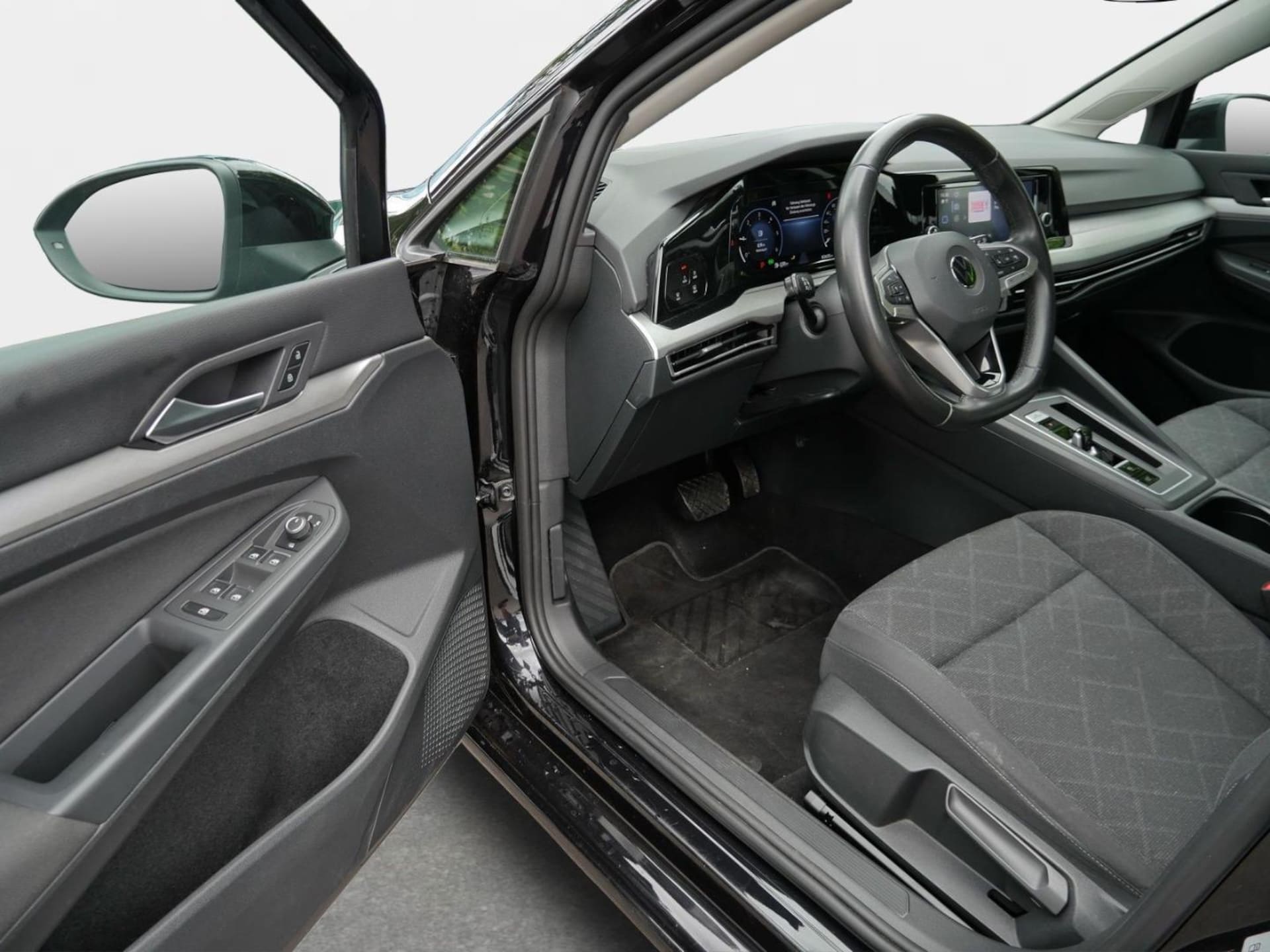 Volkswagen Golf Life