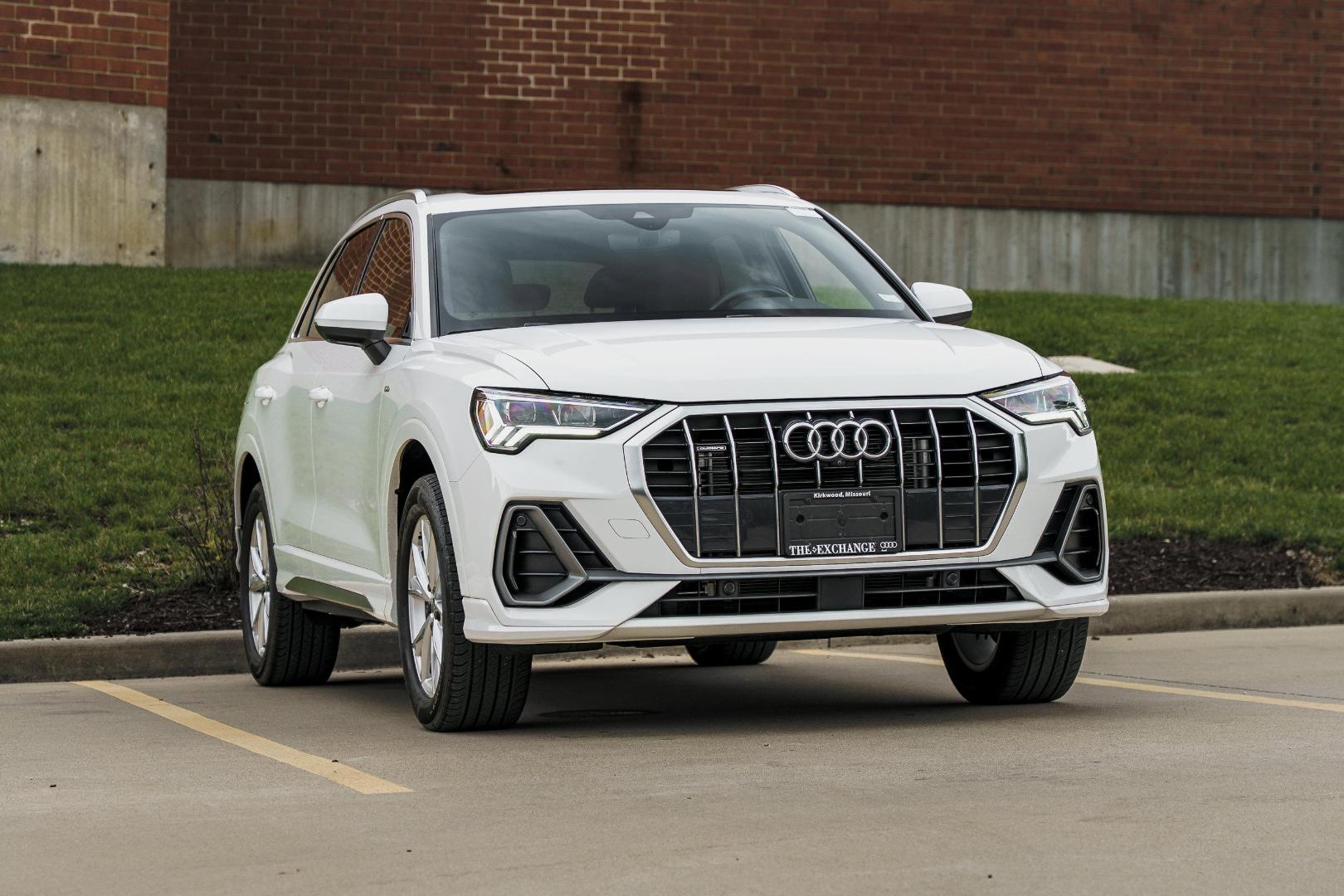 2023 Audi Q3 45 TFSI S Line Premium Plus quattro's photo