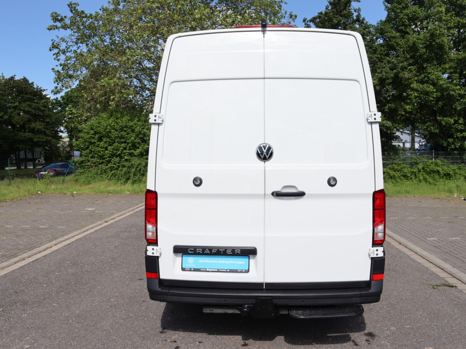 Volkswagen Crafter Kasten langer Radstand
