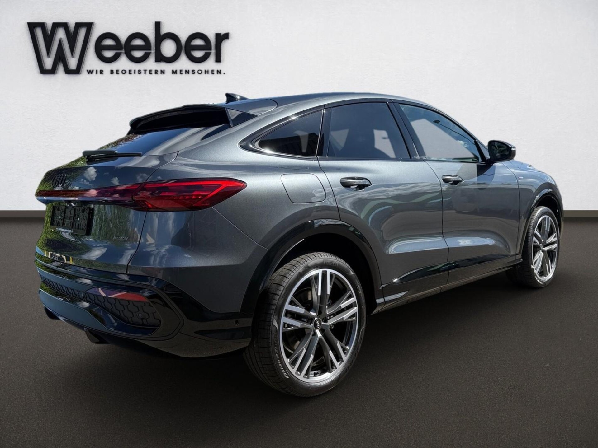 Audi Q5 Sportback edition one