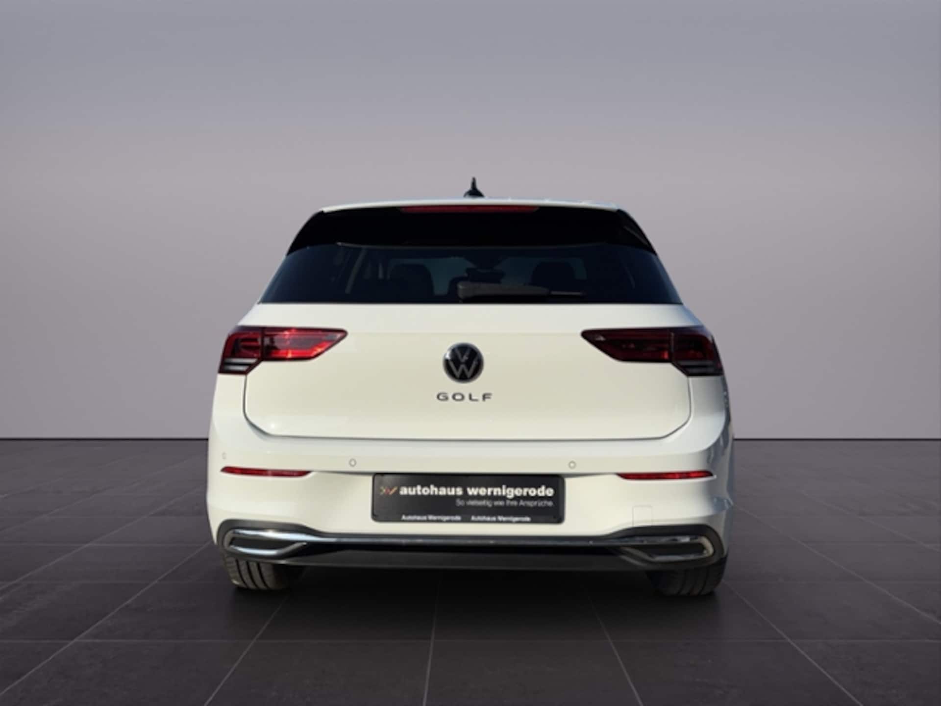 Volkswagen Golf Active