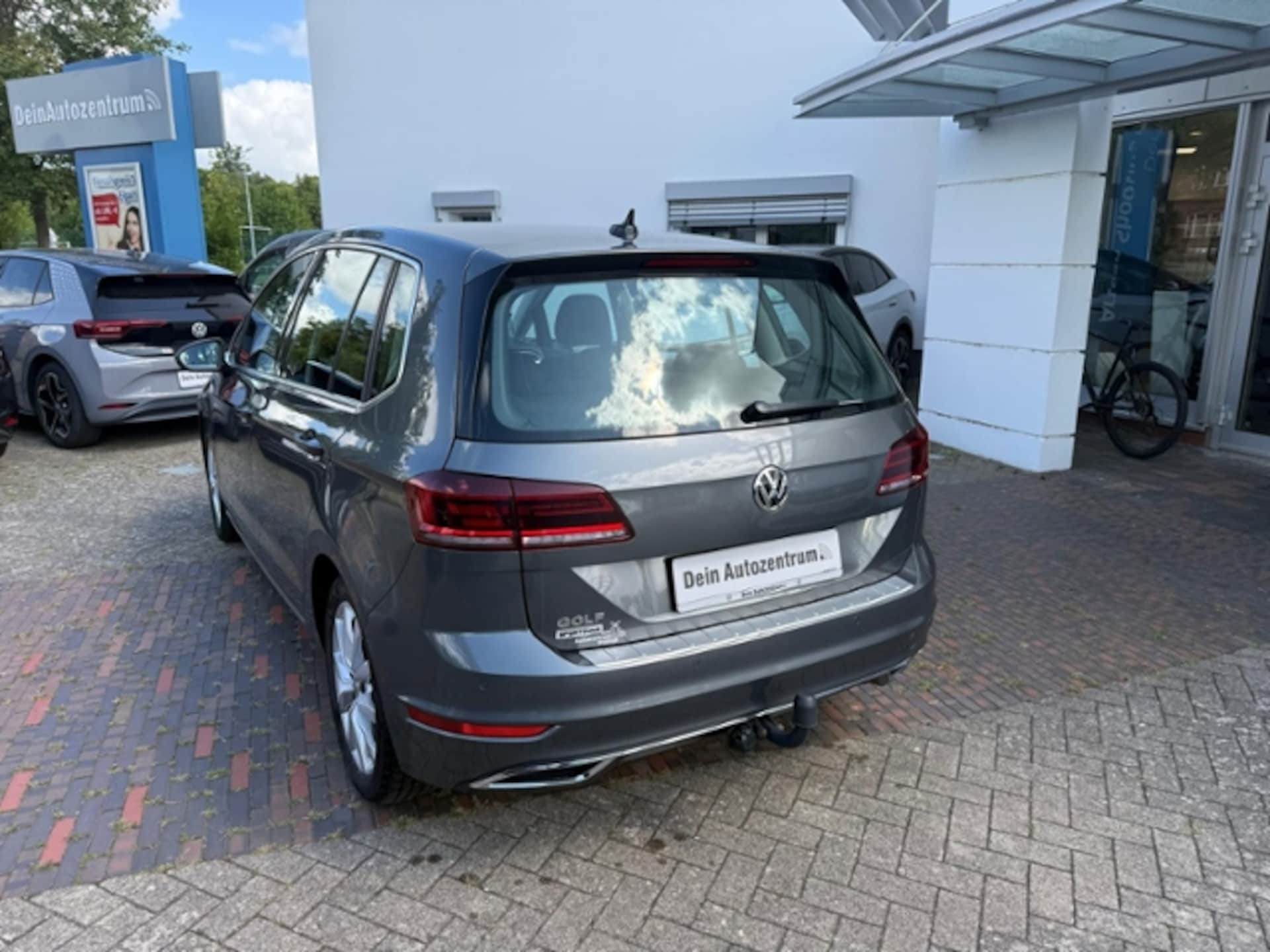 Volkswagen Golf Sportsvan Highline