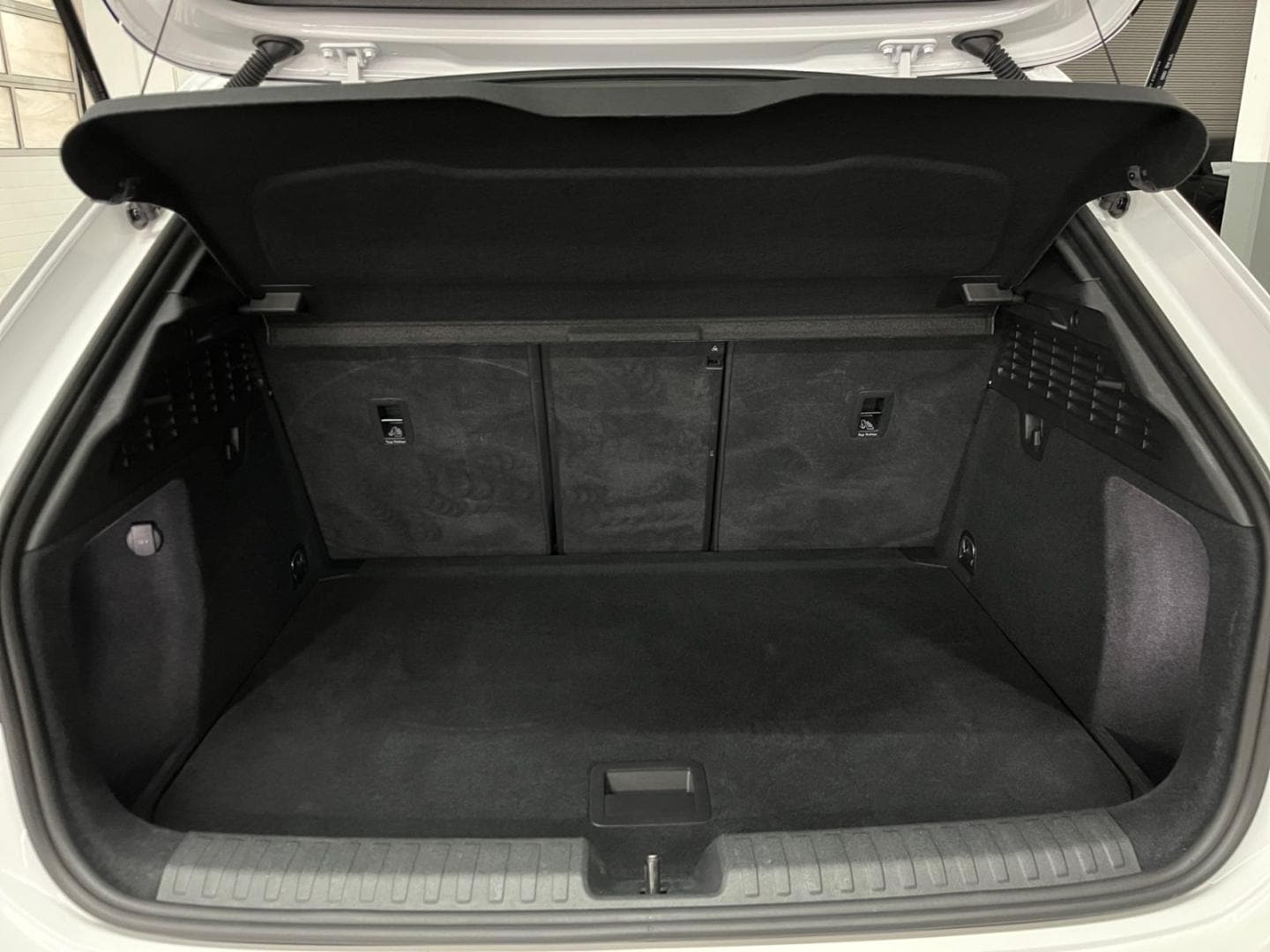 Bild über Audi A3 Sportback S line 35 TFSI S tronic - für weitere Informationen kontaktieren Sie den Audi Partner