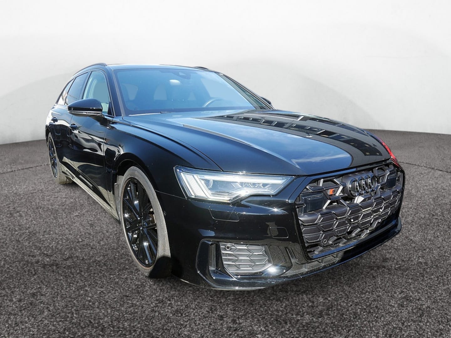 Bild über Audi S6 Avant TDI quattro tiptronic - für weitere Informationen kontaktieren Sie den Audi Partner