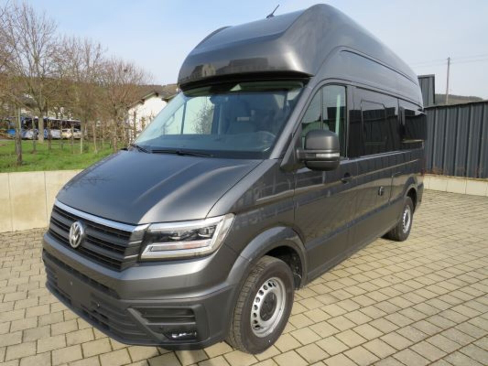 Volkswagen Grand California 600