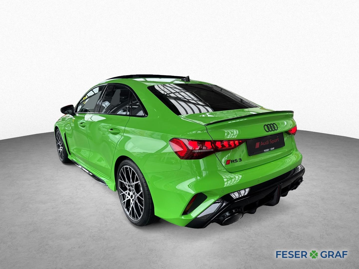 Image about Audi RS 3 Limousine TFSI quattro S tronic