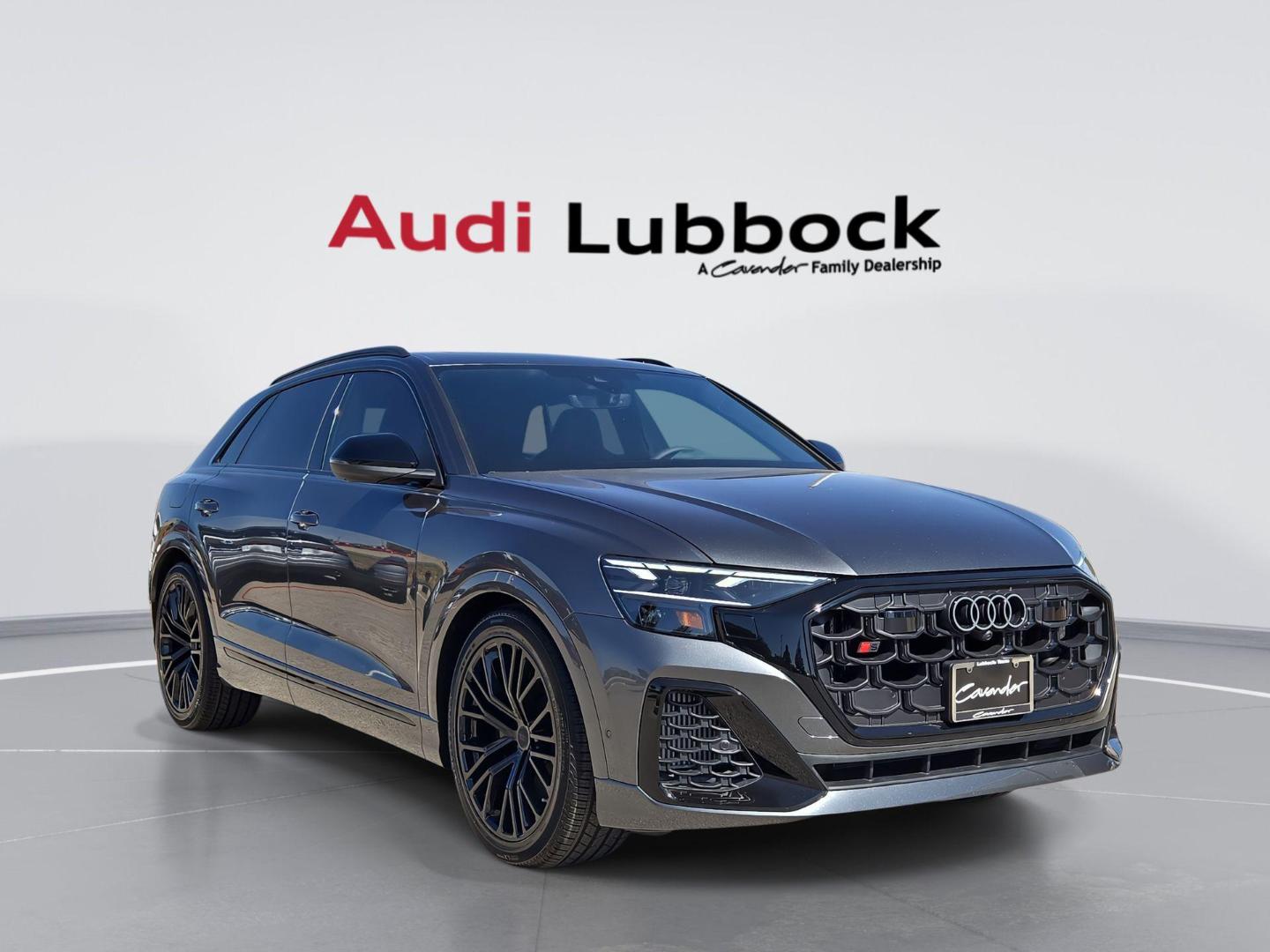 2026 Audi SQ8 Premium Plus quattro's photo