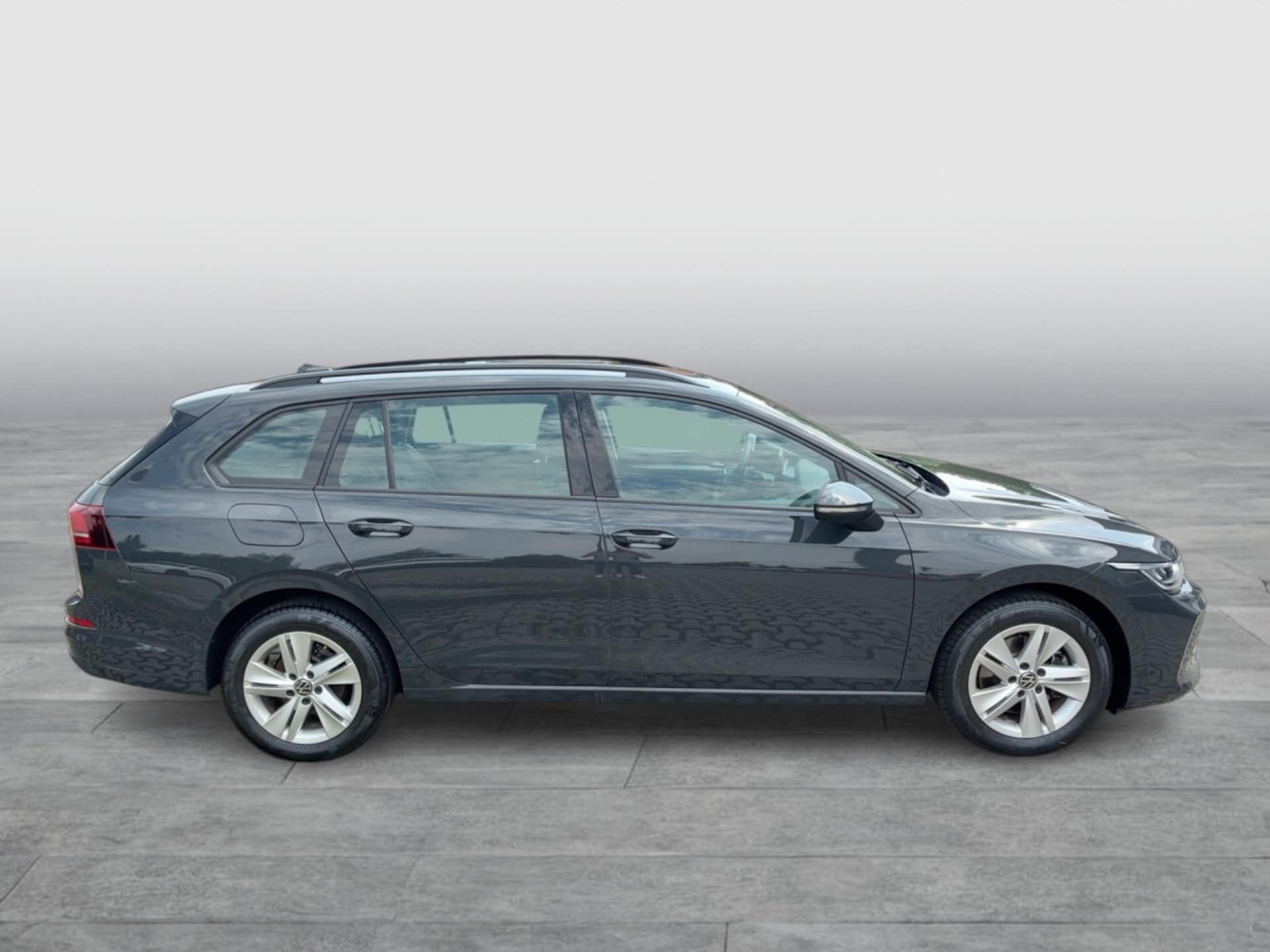 Volkswagen Golf Variant Life