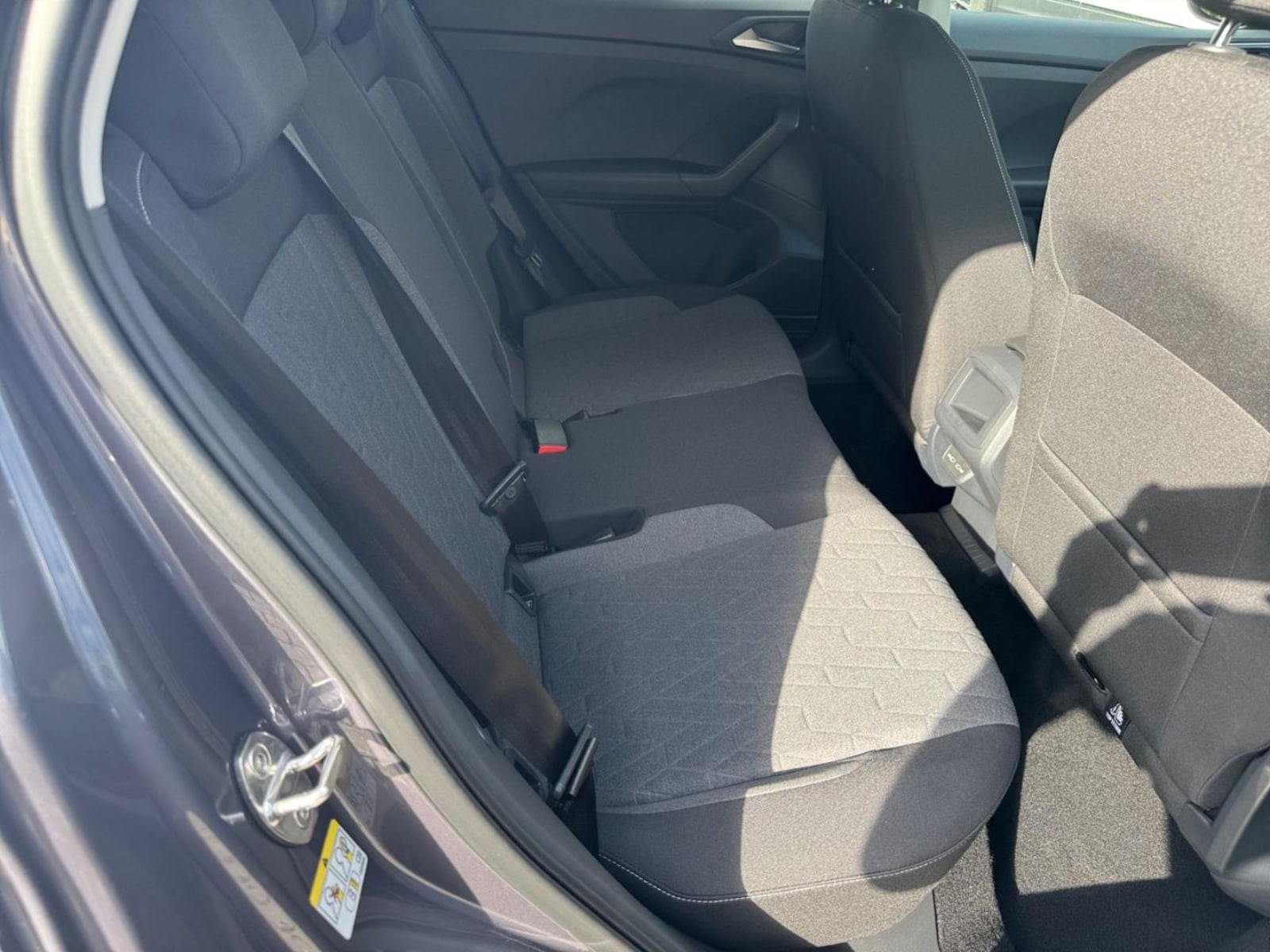 Volkswagen T-Cross – Bild 12