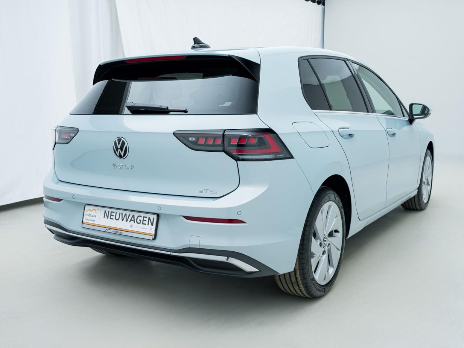 Volkswagen Golf Style