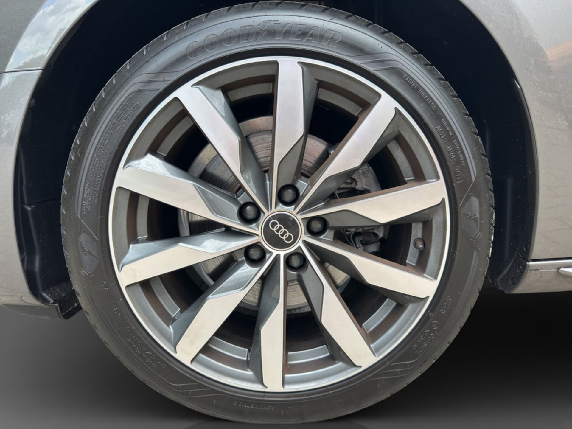 Audi A4 Avant Advanced