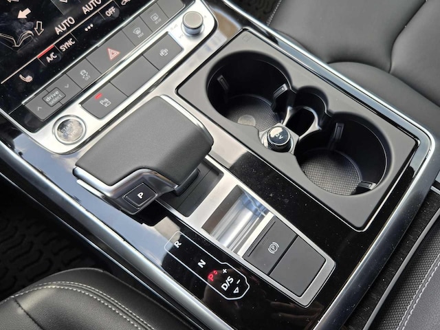 2026 Audi Q7 Premium - Photo 14