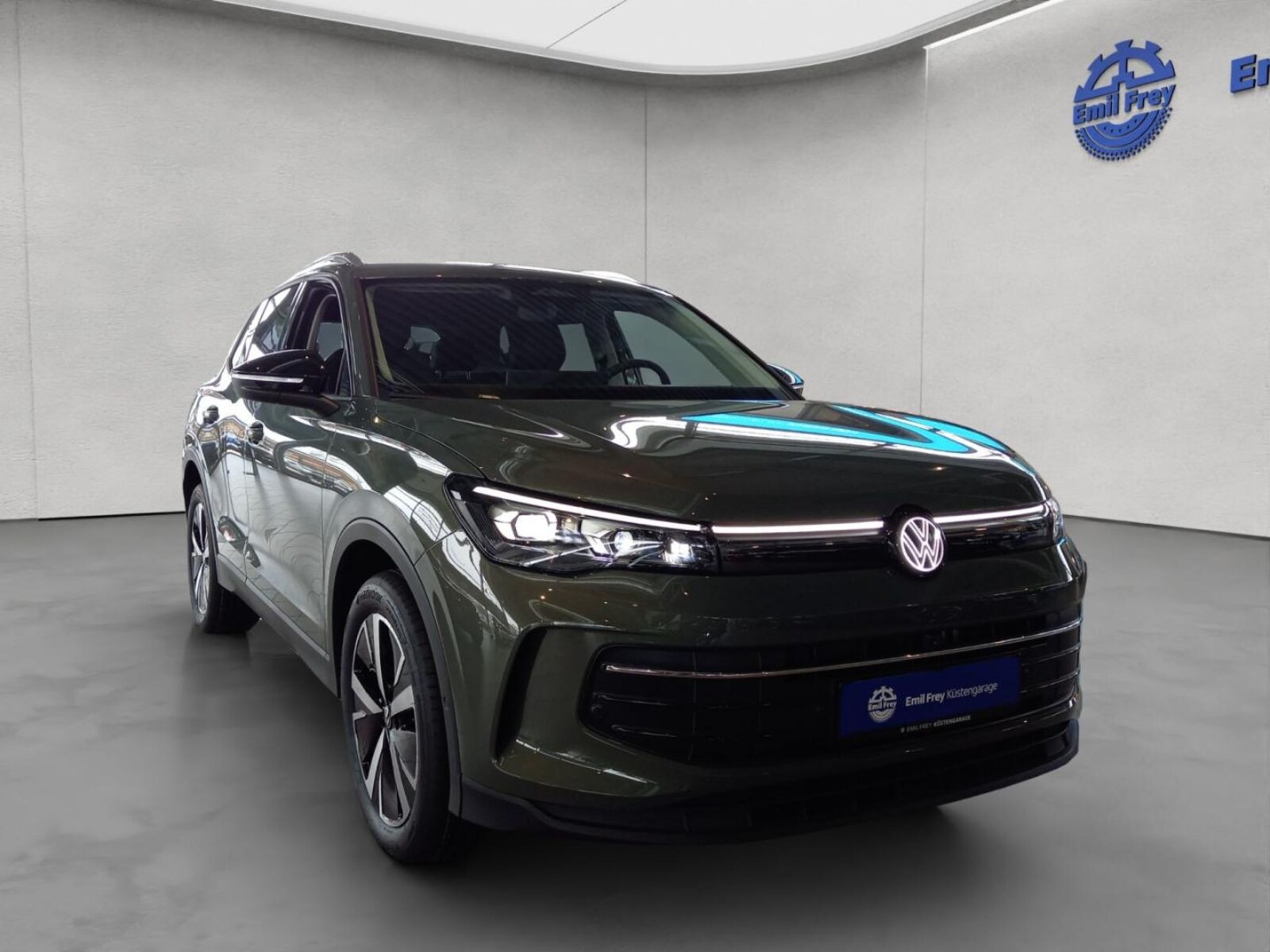 Volkswagen Tiguan – Bild 8