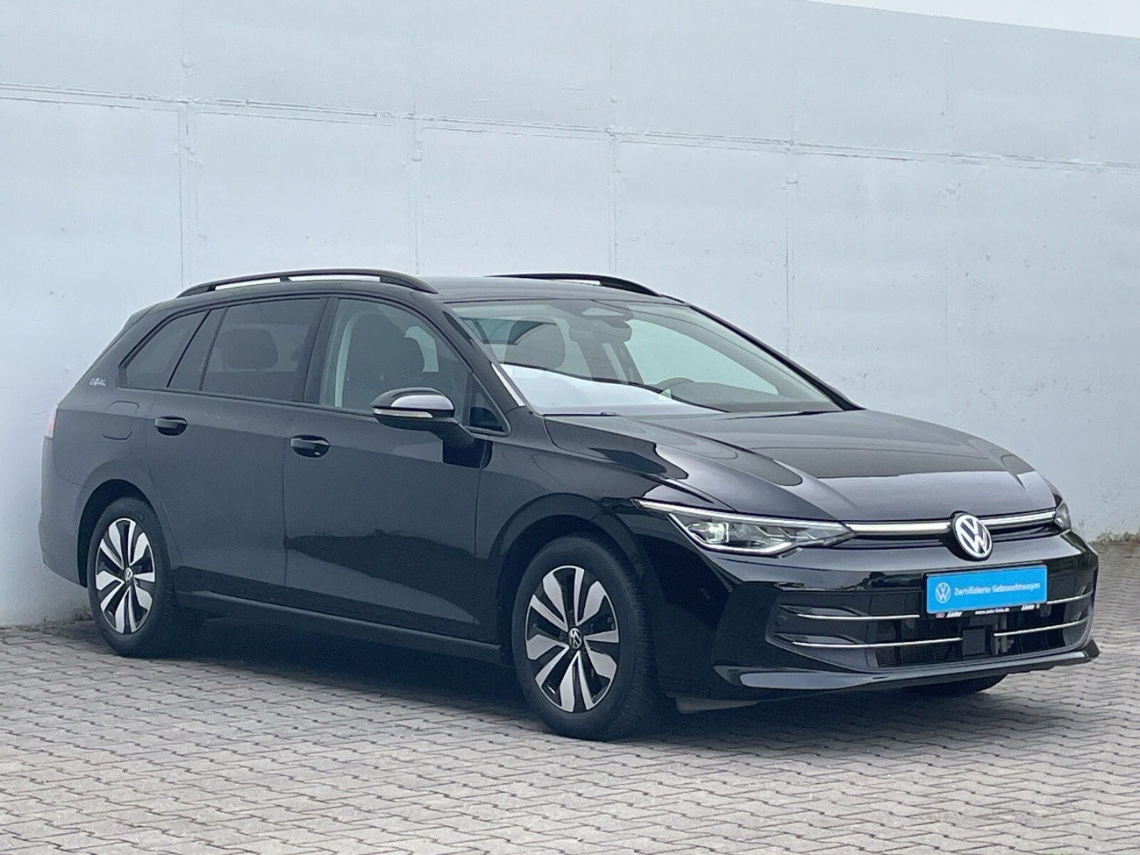 Volkswagen Golf Variant – Bild 2