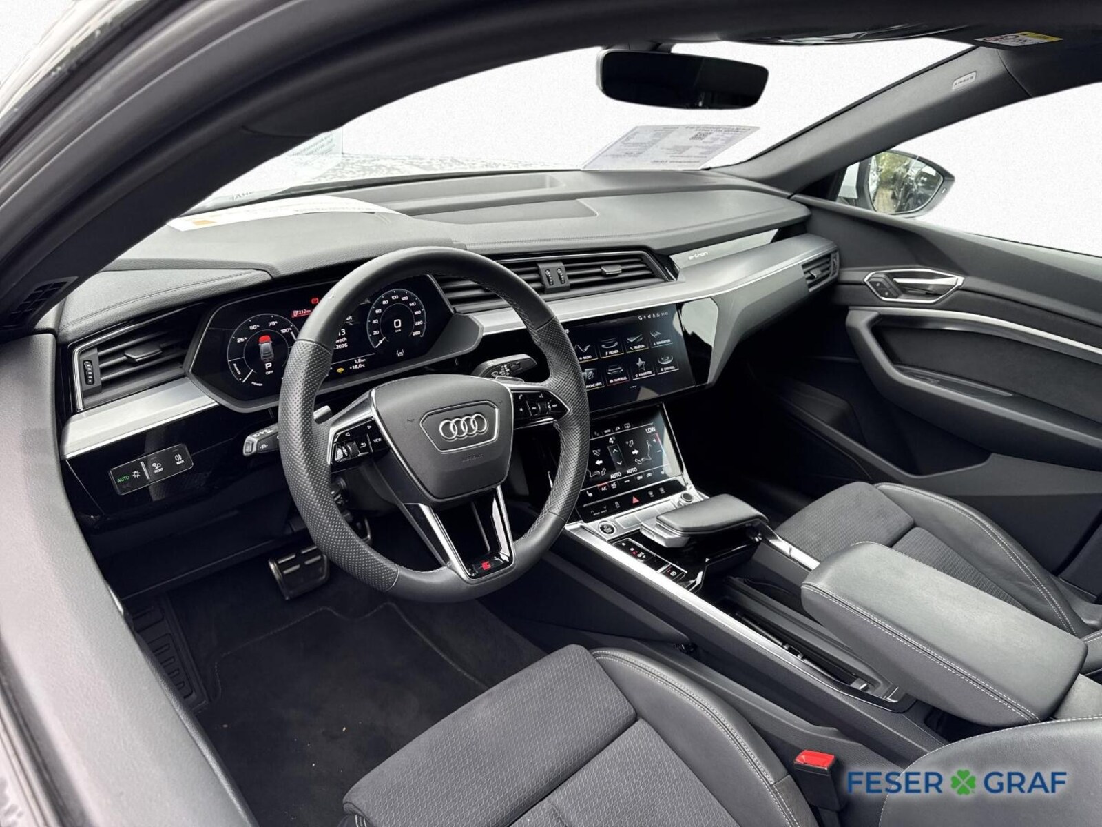 Audi Q8 Sportback e-tron – Bild 8