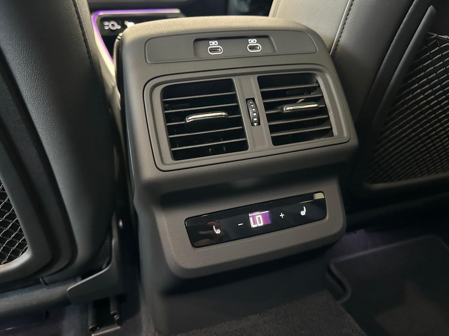 Image about Audi Q5 SUV TDI quattro 150 kW sport