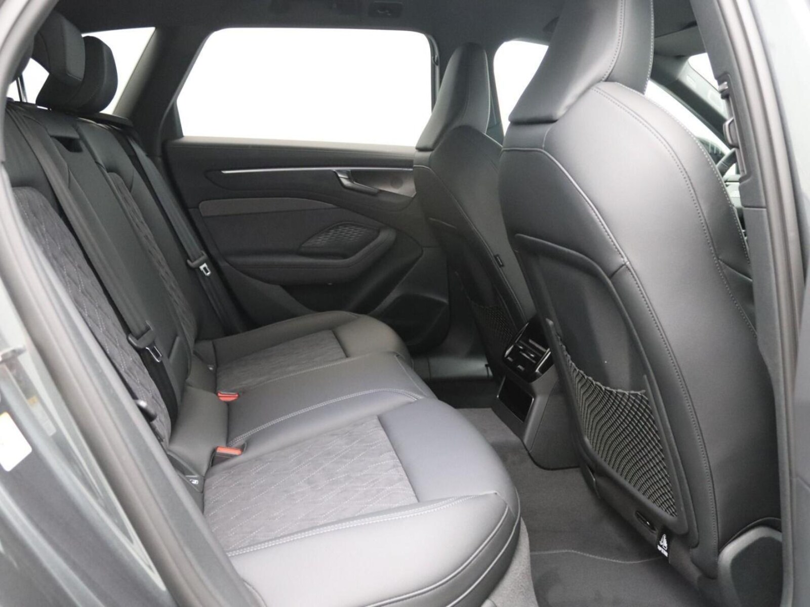 Audi A6 Avant – Bild 9
