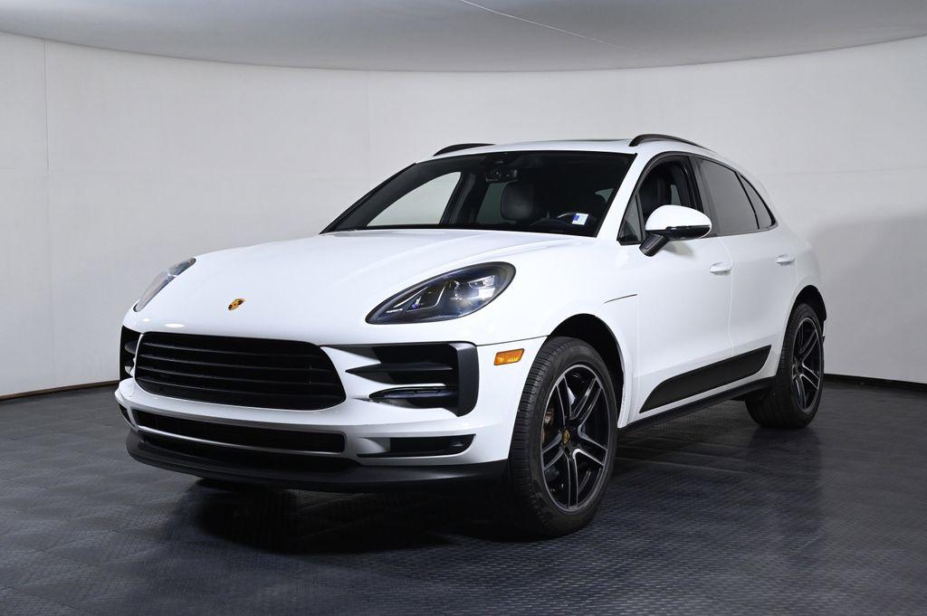2021 Porsche Macan -'s photo