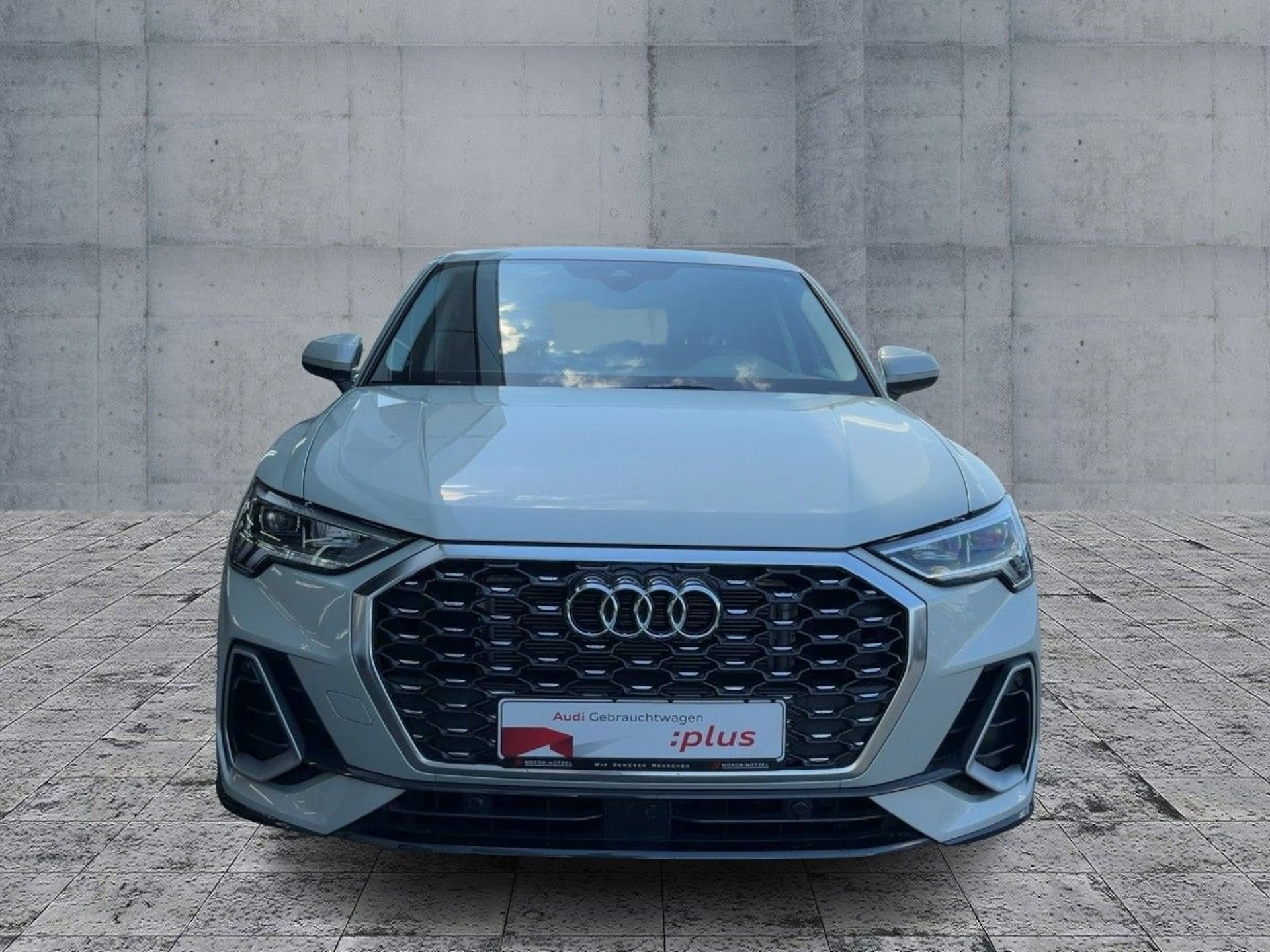 Audi Q3 Sportback S line