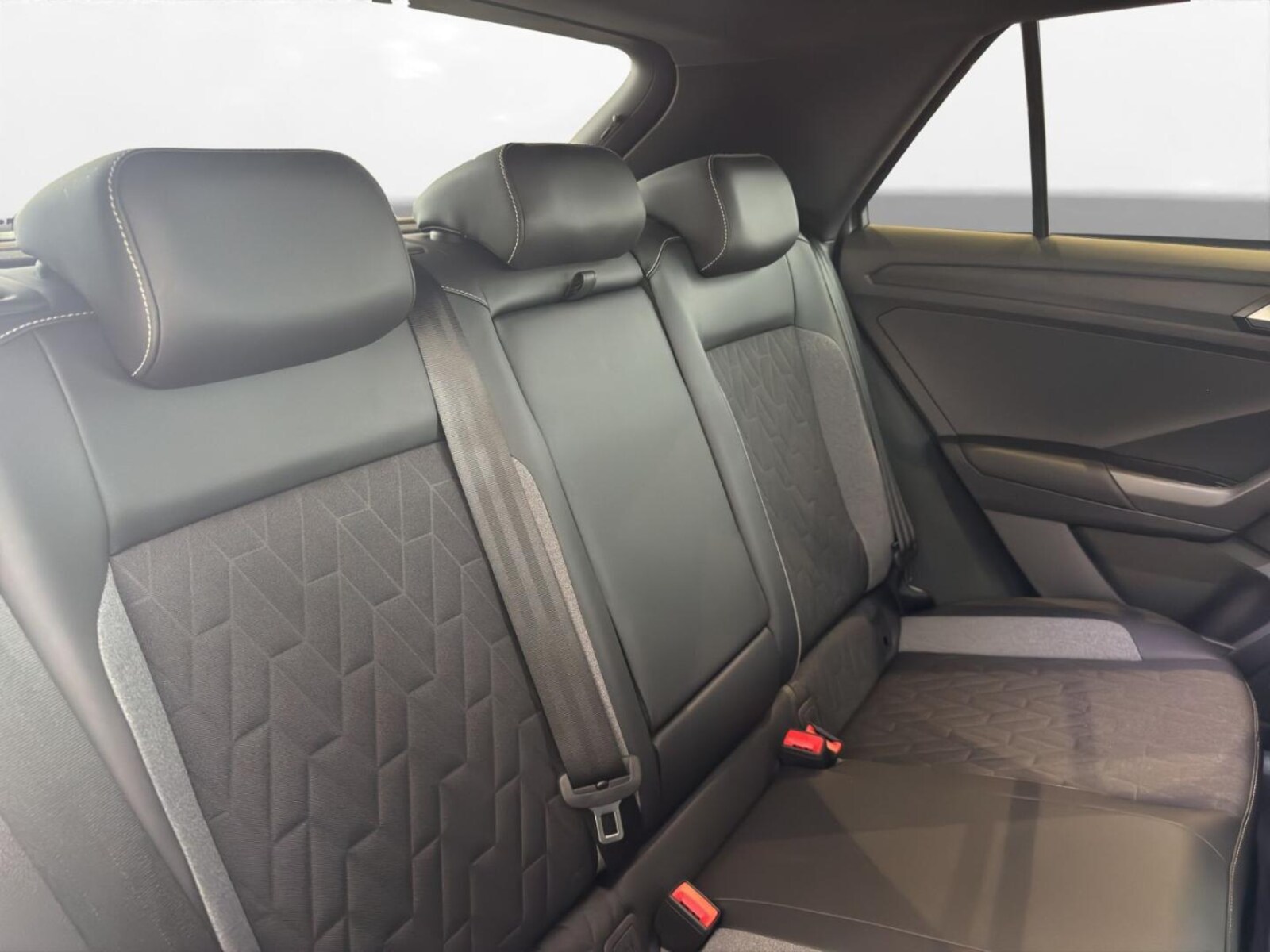 Volkswagen T-Roc – Bild 11
