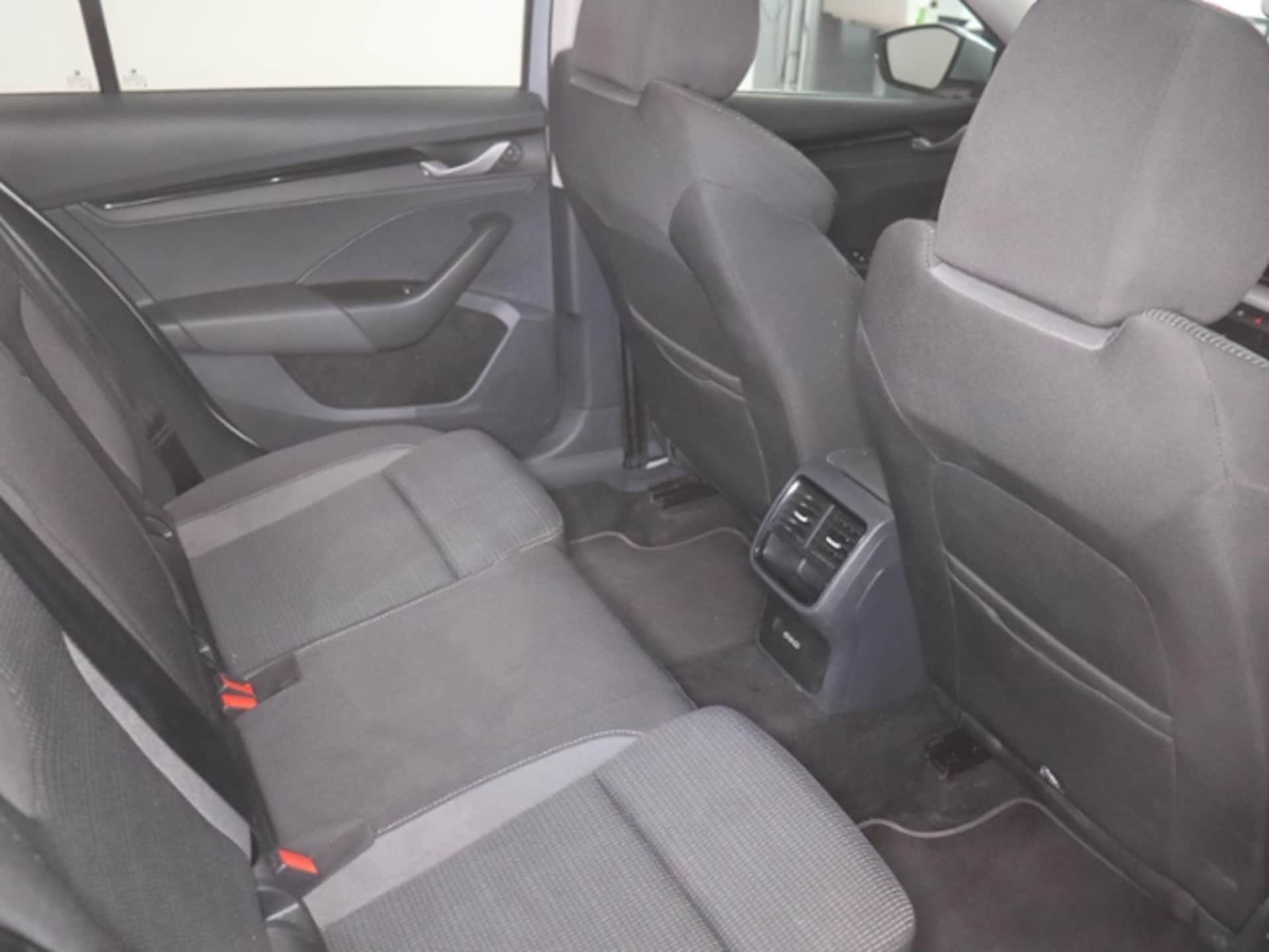 Skoda Octavia Combi Selection