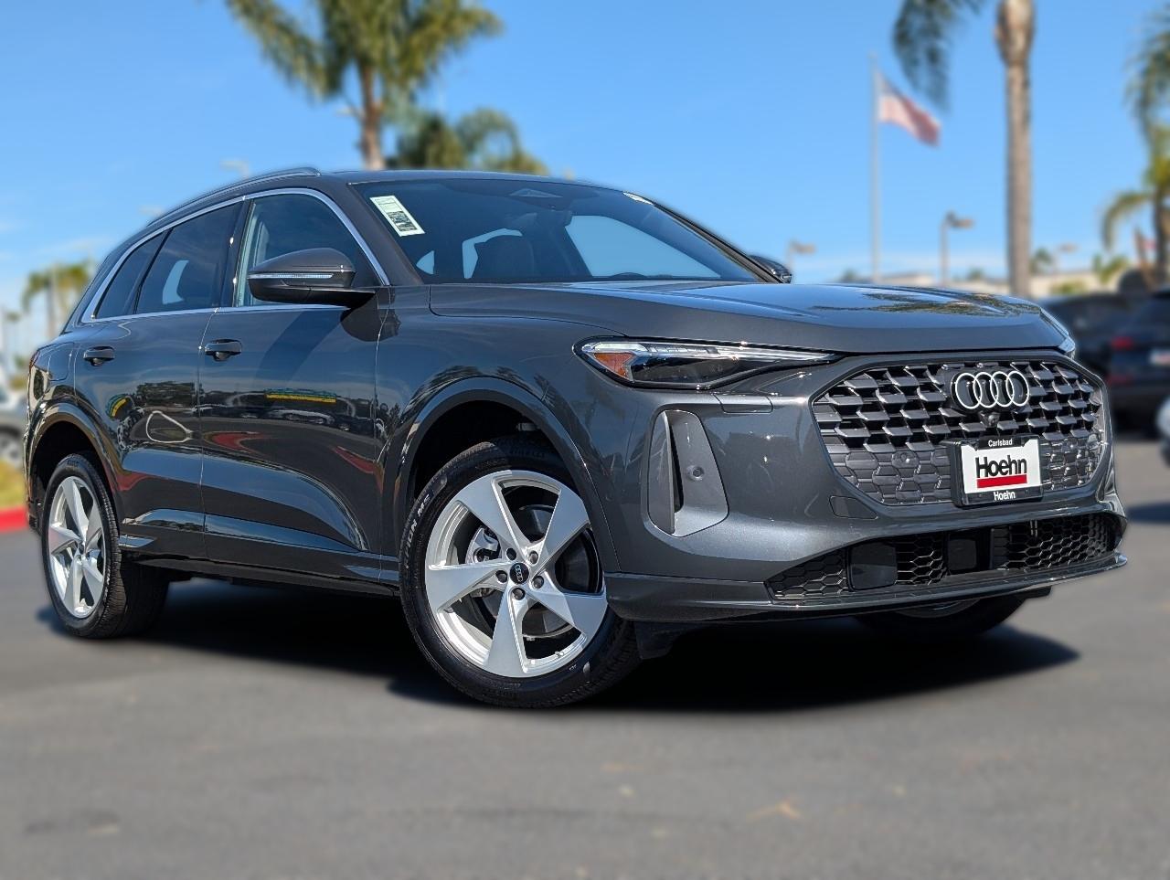2025 Audi Q5 40 Premium Plus's photo