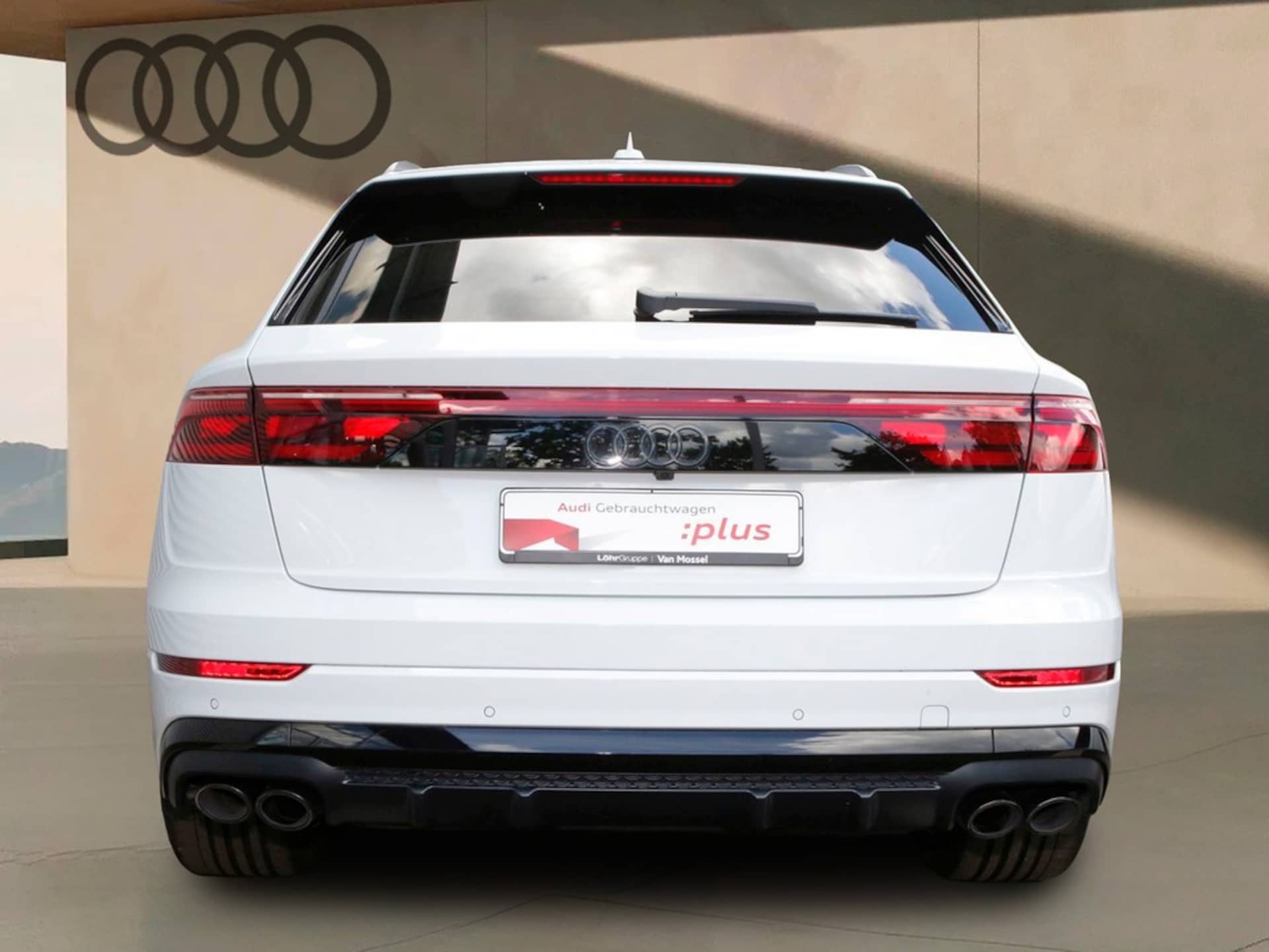 Audi SQ8 SUV