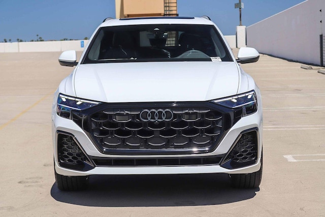 2026 Audi Q8