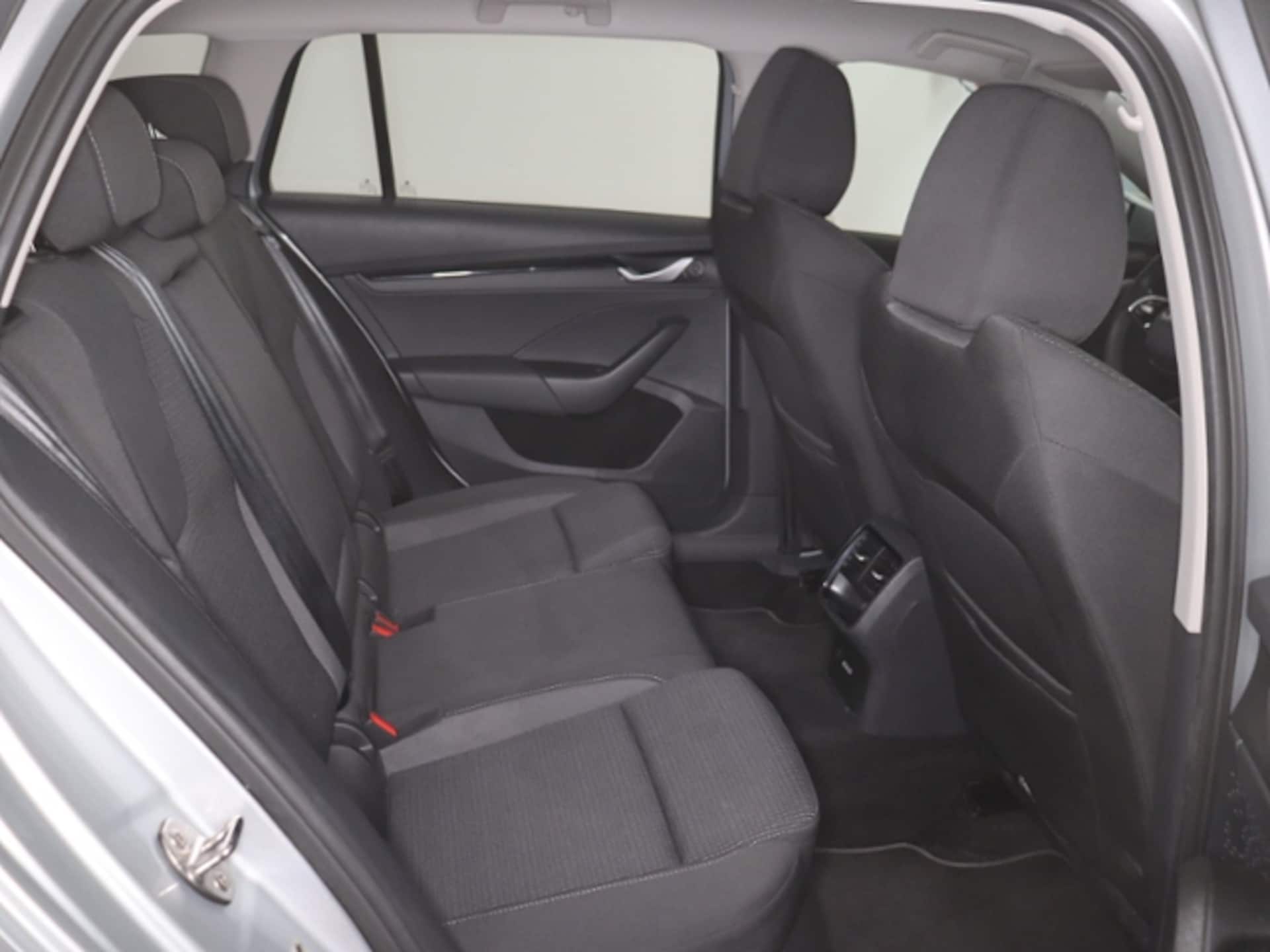 Skoda Octavia Combi Selection
