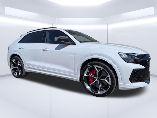 Photo of 2026 Audi RS Q8 SUV performance