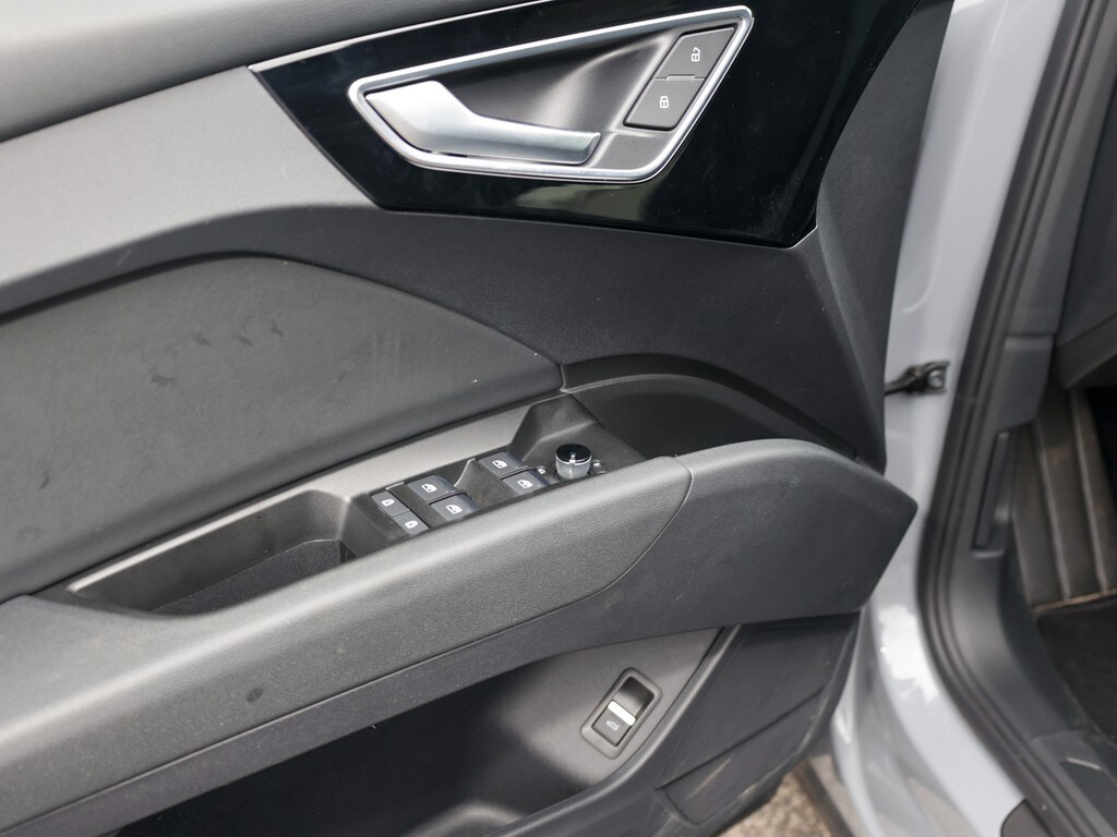 Image about Audi Q4 Sportback e-tron 35 e-tron