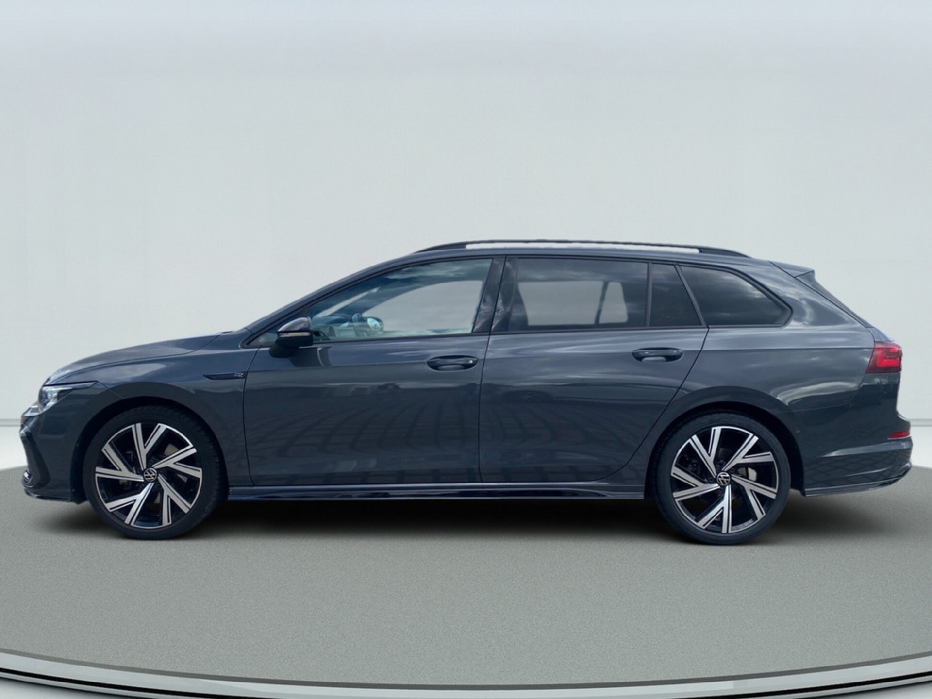 Volkswagen Golf Variant R-Line
