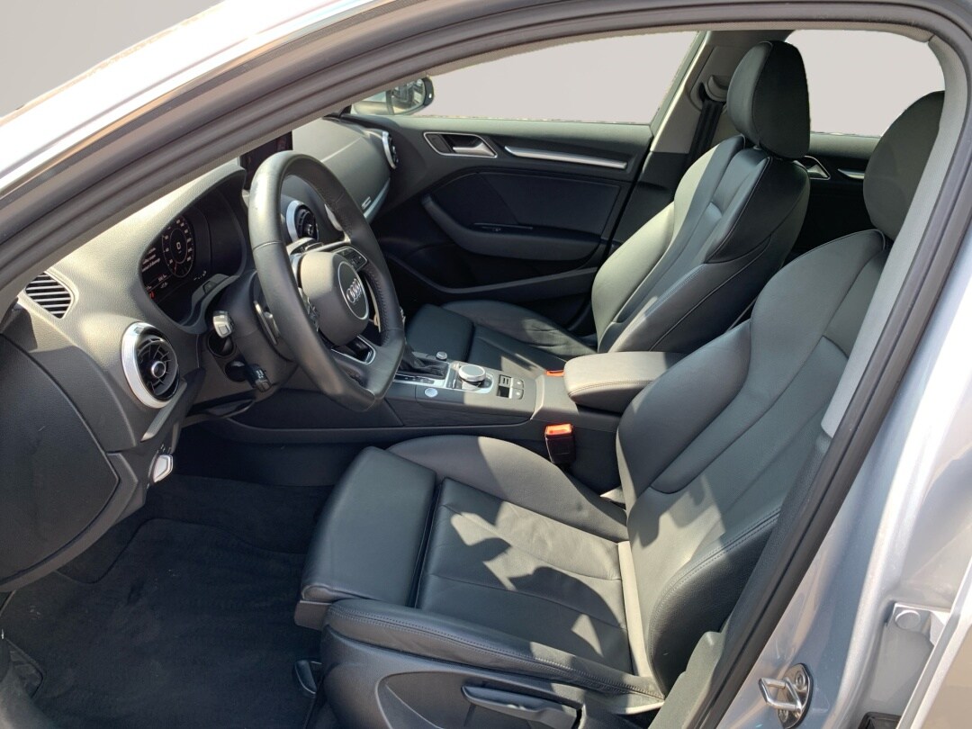 Image about Audi A3 Sportback Design Luxe 35 TFSI 110 kW (150 ch) S tronic