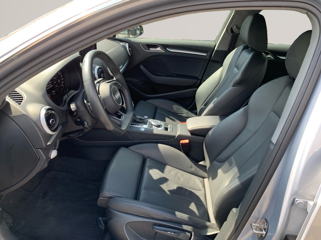 Image about Audi A3 Sportback Design Luxe 35 TFSI 110 kW (150 ch) S tronic