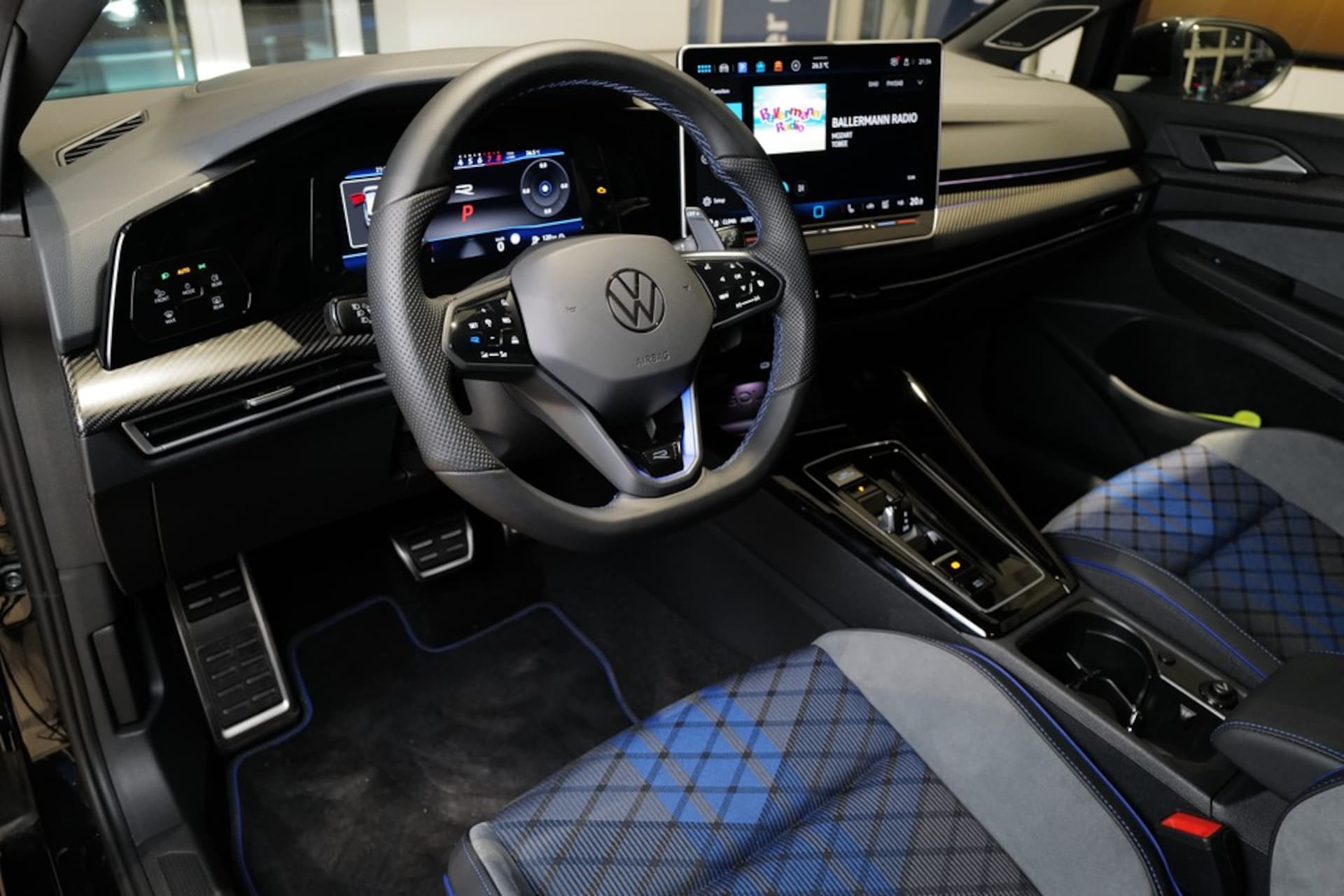 Volkswagen Golf R