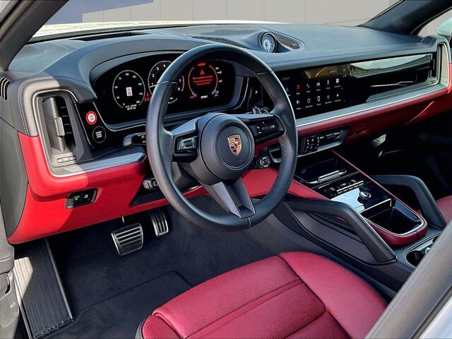 2025 Porsche Cayenne