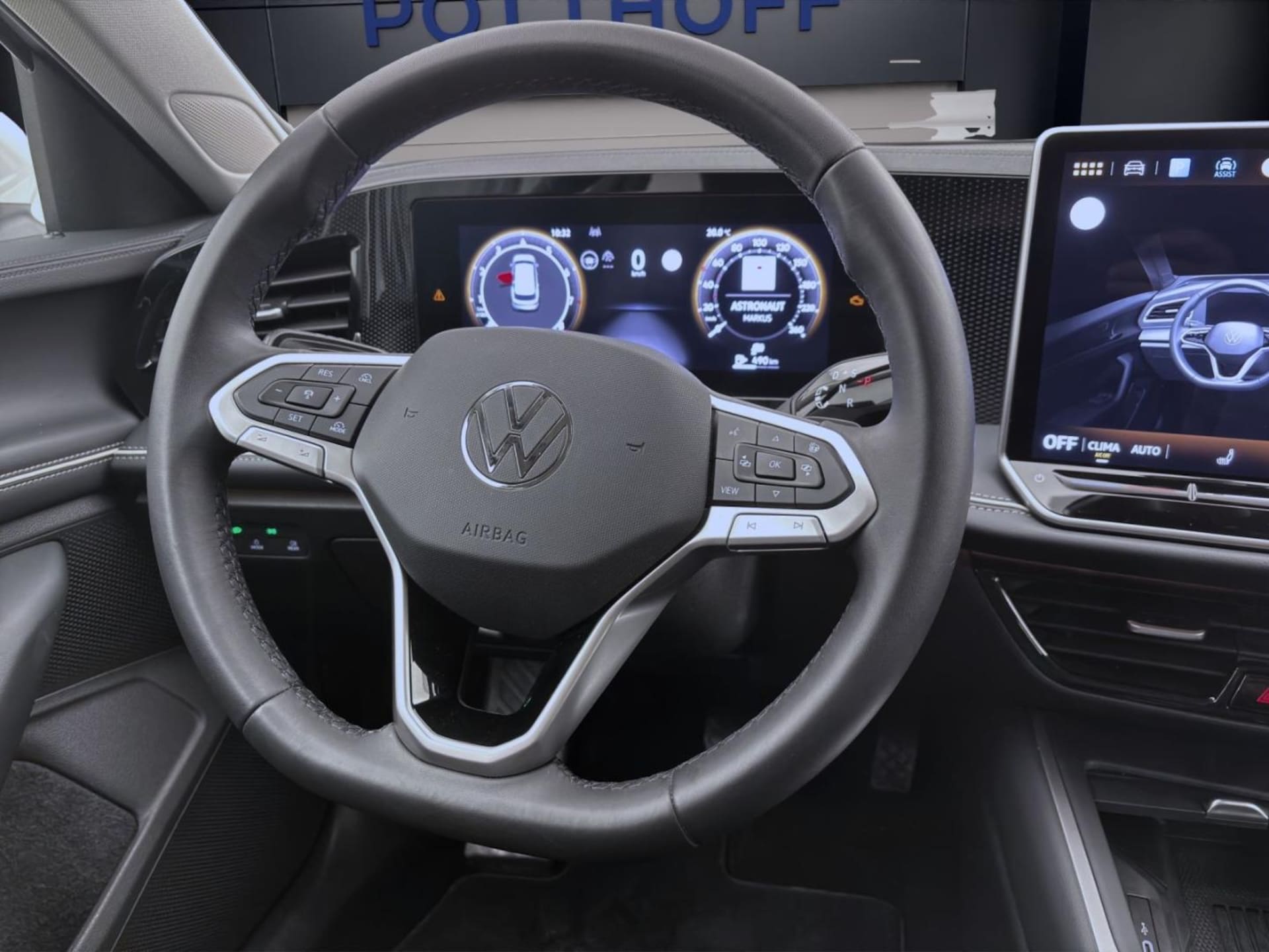 Volkswagen Passat Business