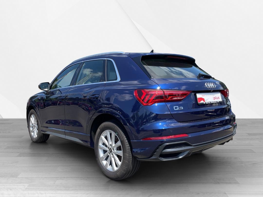 Image about Audi Q3 45 TFSI quattro S tronic