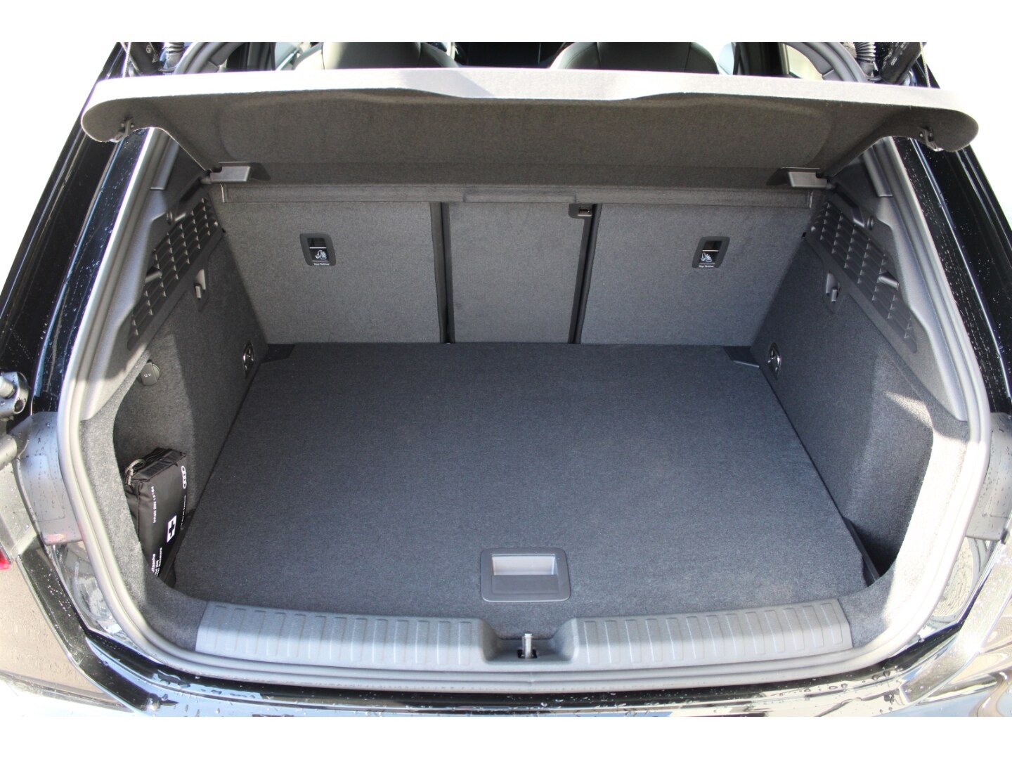 Image about Audi RS 3 Sportback TFSI quattro S tronic