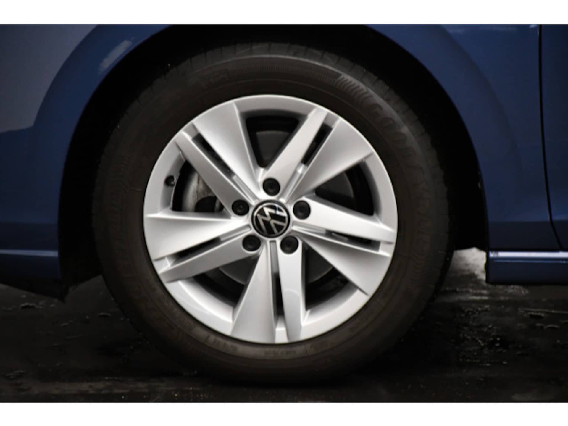 Volkswagen Golf Life