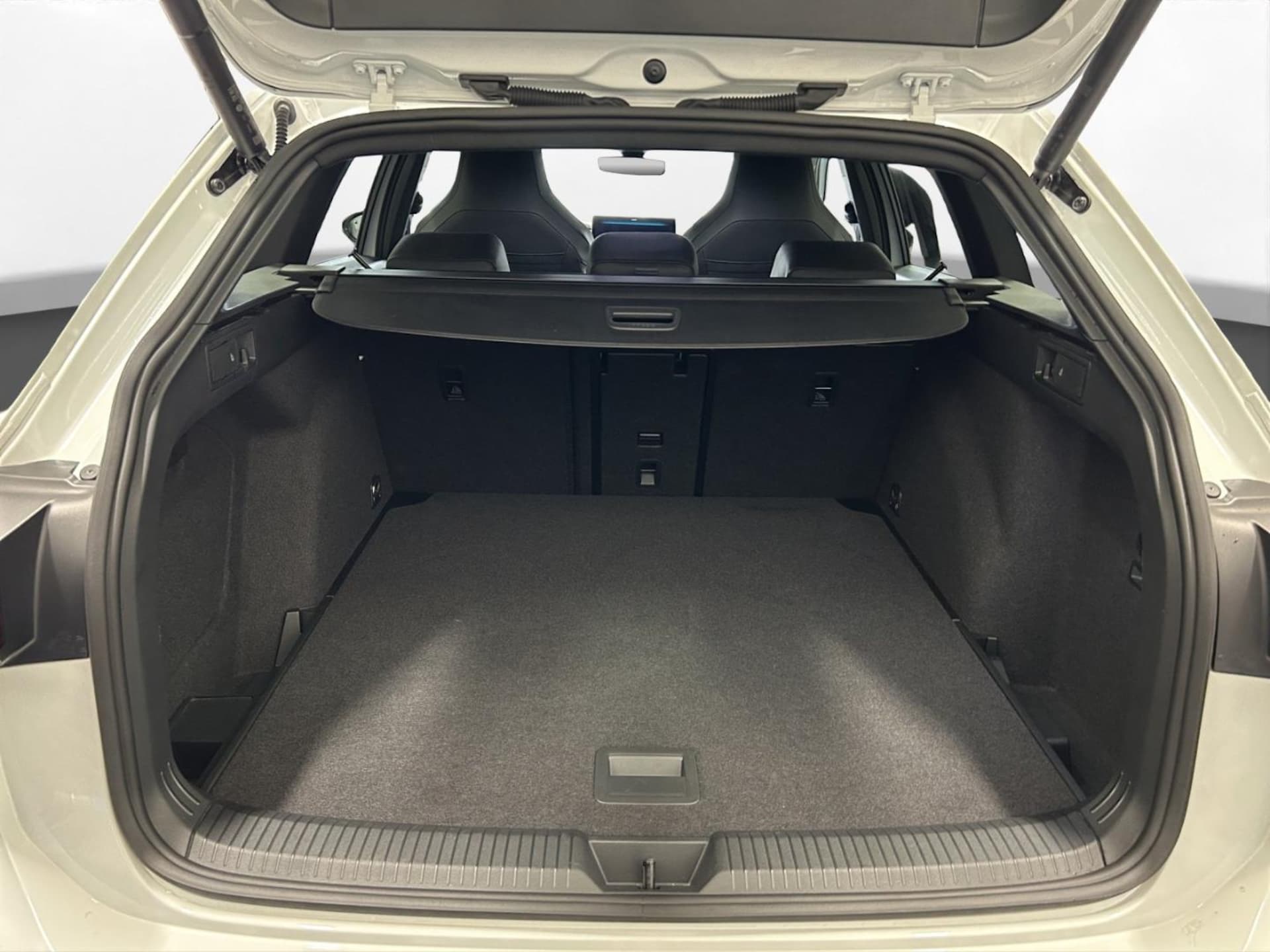 Volkswagen Golf Variant R-Line